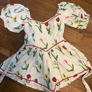 Two lips linen romper from Fashion Brand Company - M